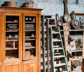 Bien choisir ses meubles et objets vintages sur une brocante